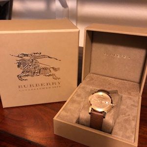NWT Burberry Woman’s Watch